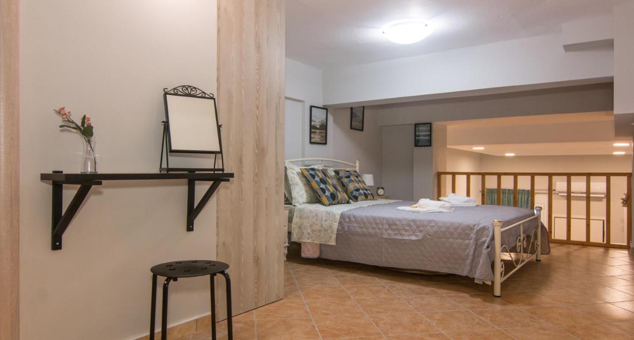 Appartement Loft Renovated Flat 5' From The Old Town Corfu à Corfu  Extérieur photo